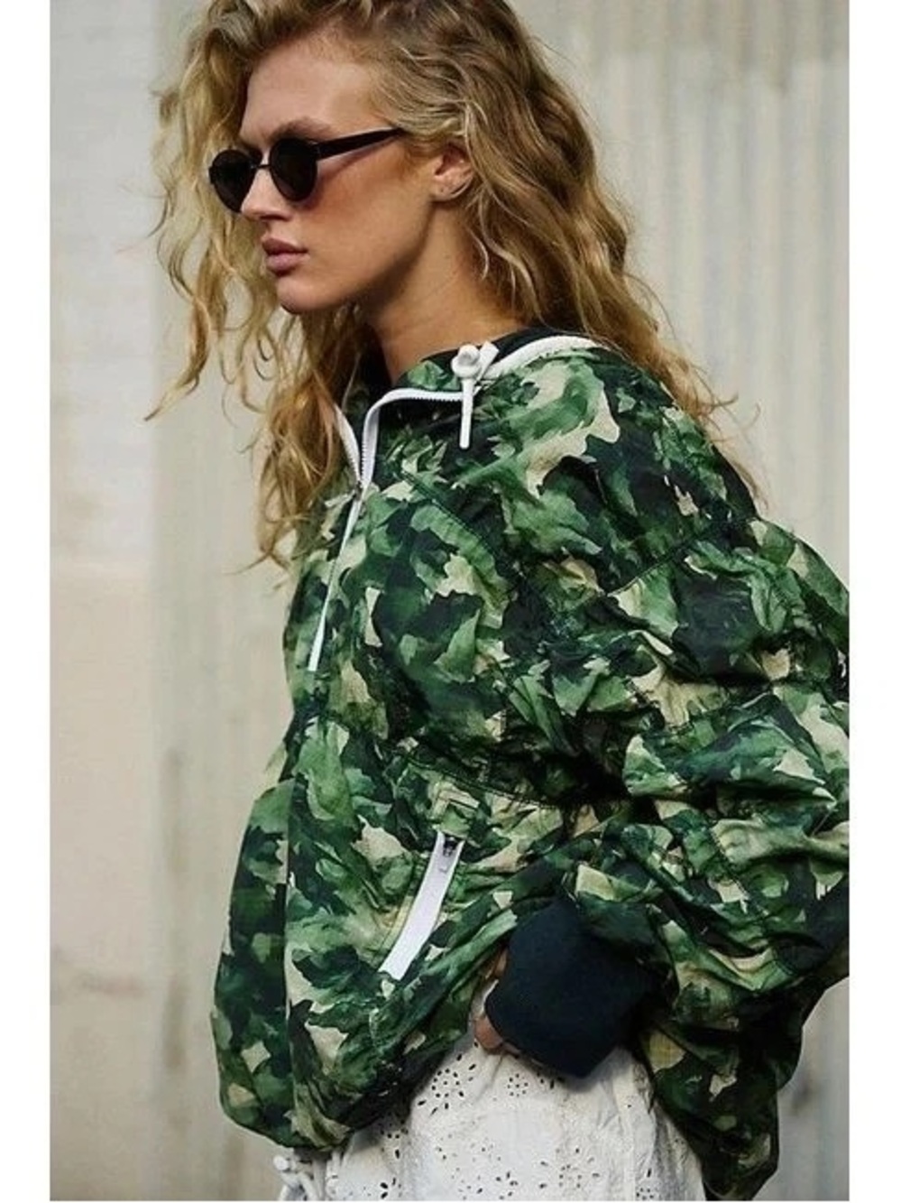 NWT FP Movement Happy Camper Printed Pullover Jacket Camo Green Size M &